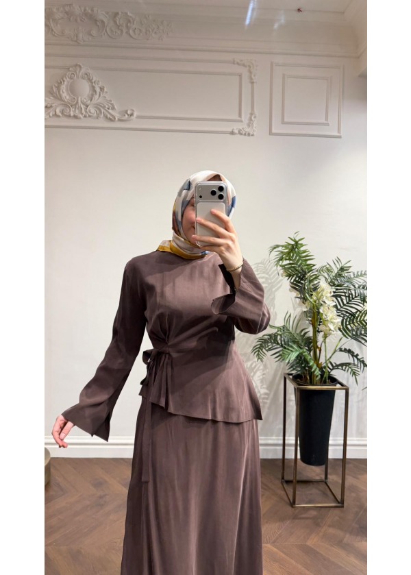 MİORİ BLERA ETEKLİ TAKIM KAHVE 